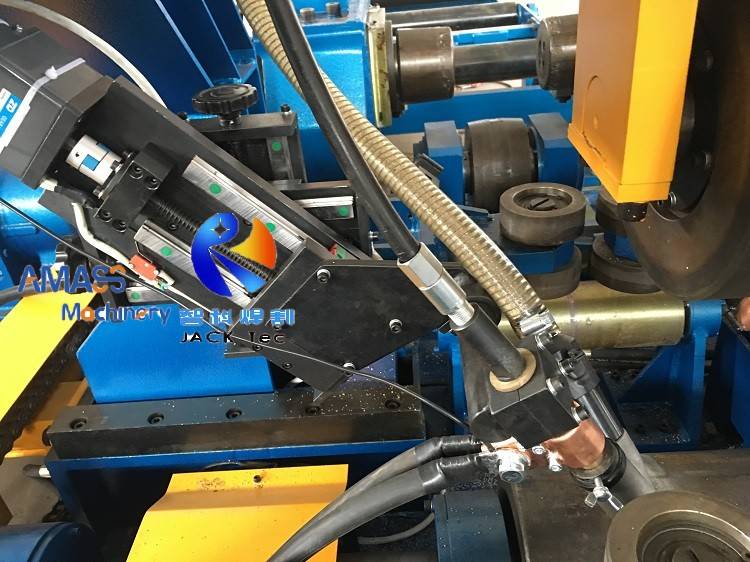 10 Pull Through H Beam Welder 148- IMG_1444.jpg