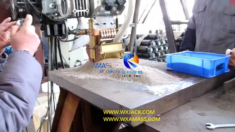 3 LHZ -1 Welding Manipulator.jpg